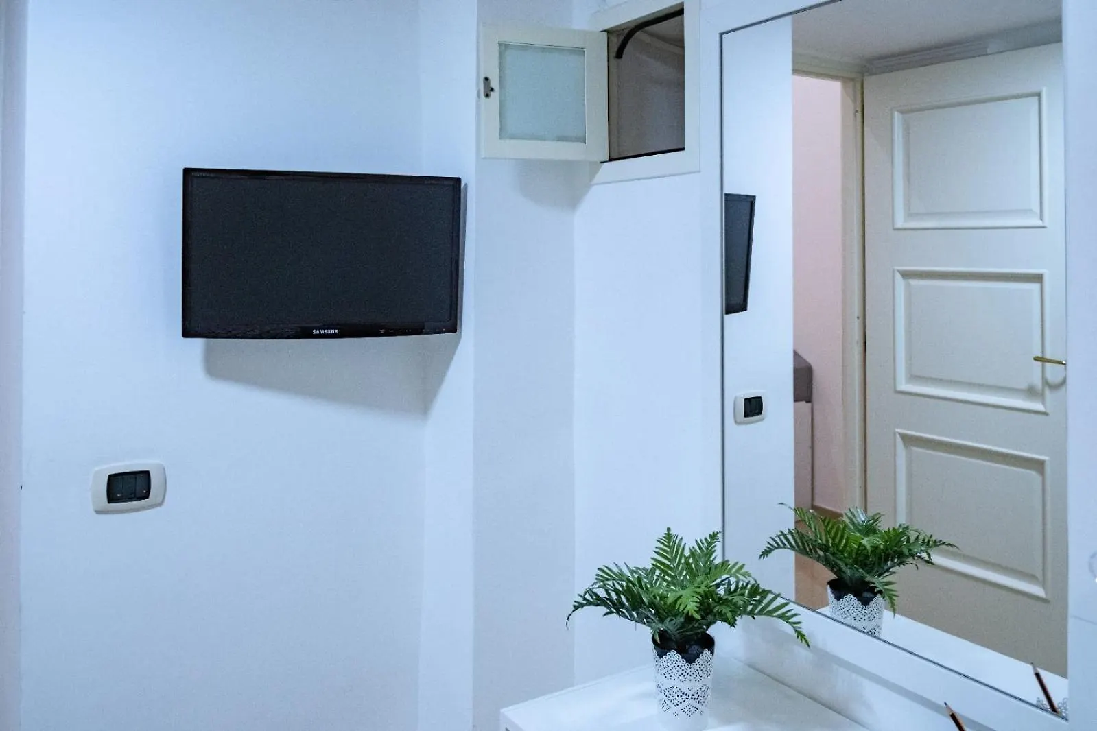 Casa Montecalvario Apartment Naples
